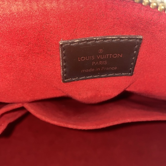 Louis Vuitton Trevi Damier PM - Picture 8 of 9